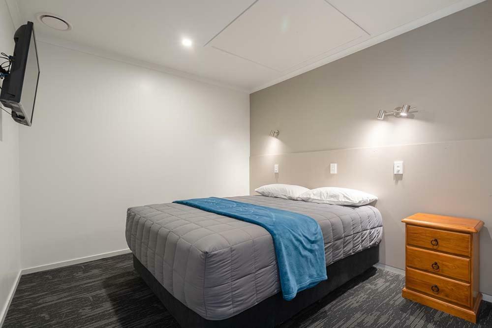 Pukekohe Motel Экстерьер фото