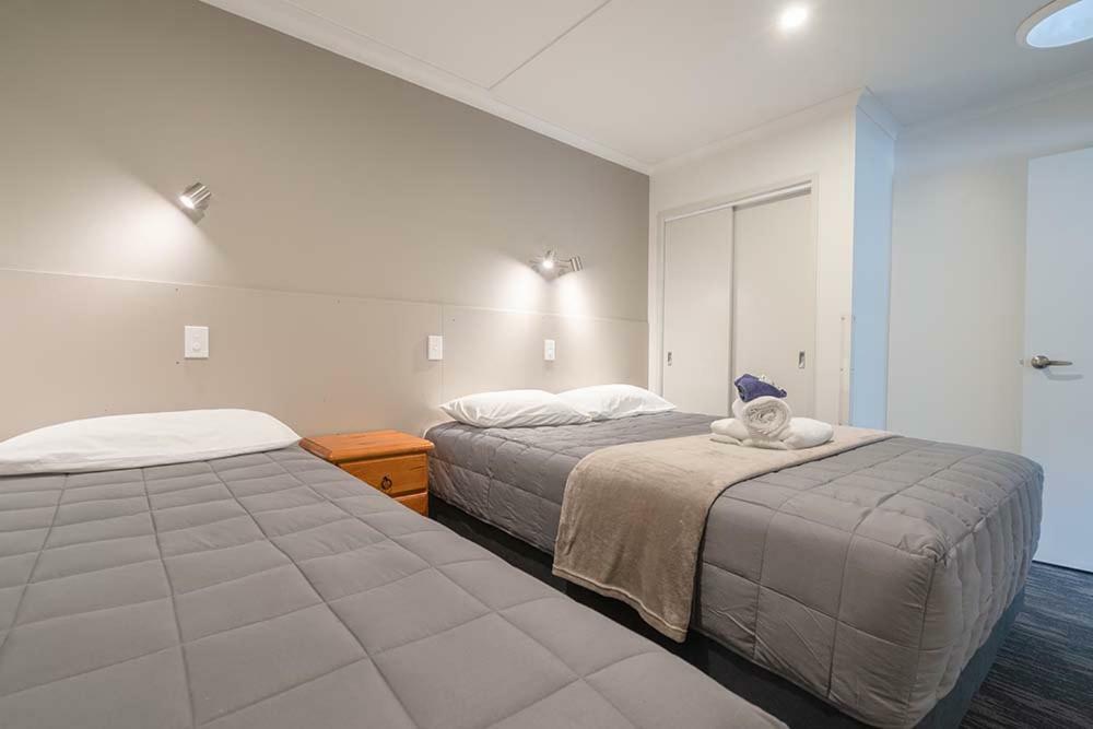 Pukekohe Motel Экстерьер фото